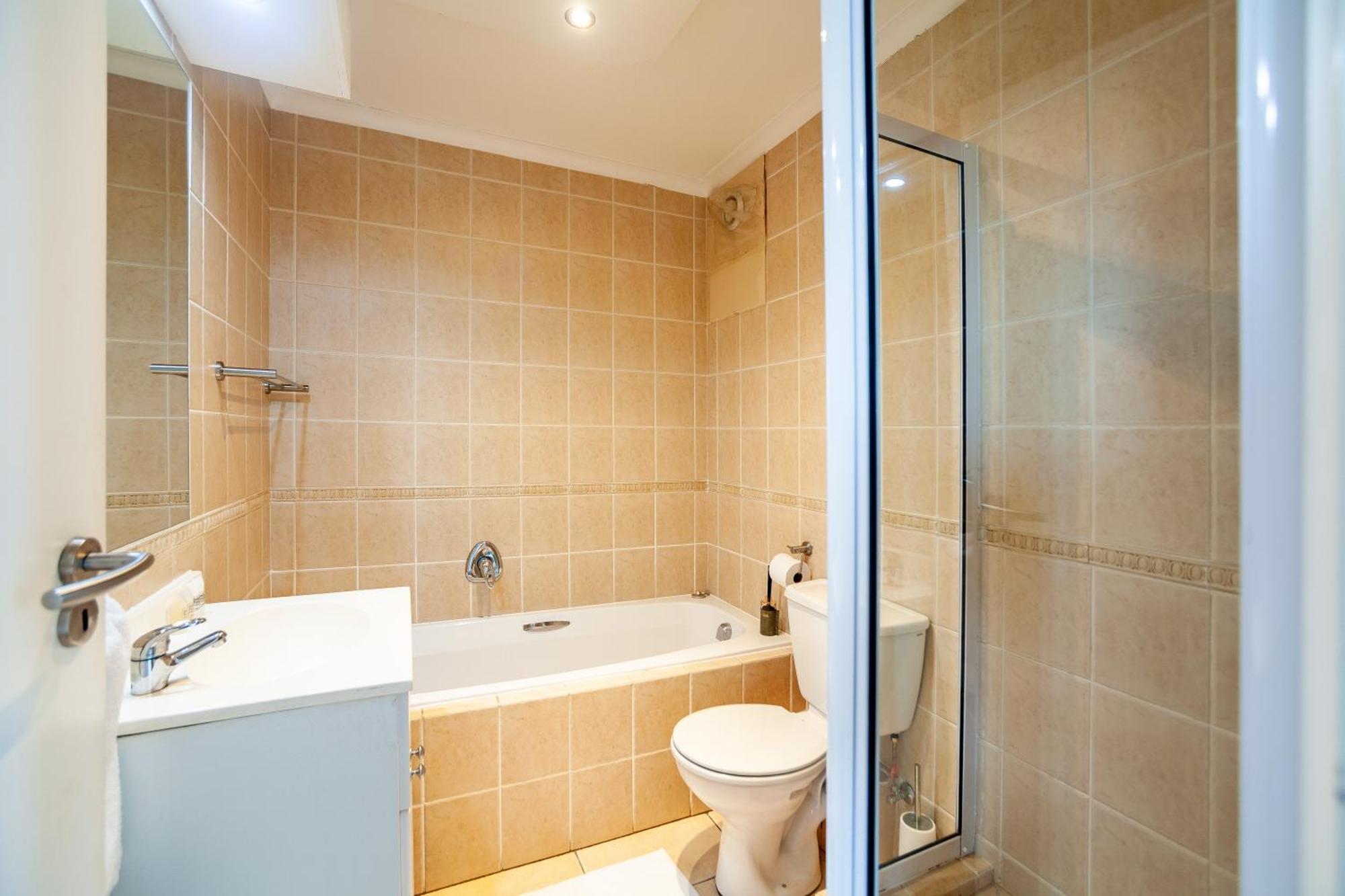 Luxury Ocean View Beachfront 2 Bed Apartment -206 The Waves, Blouberg, Cape Town Bloubergstrand Εξωτερικό φωτογραφία